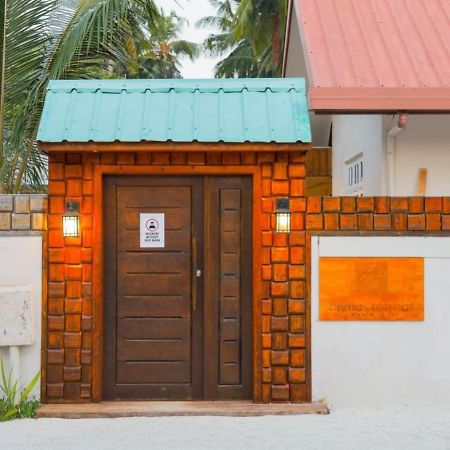 Orimas Retreat Hotel Thulusdhoo Buitenkant foto