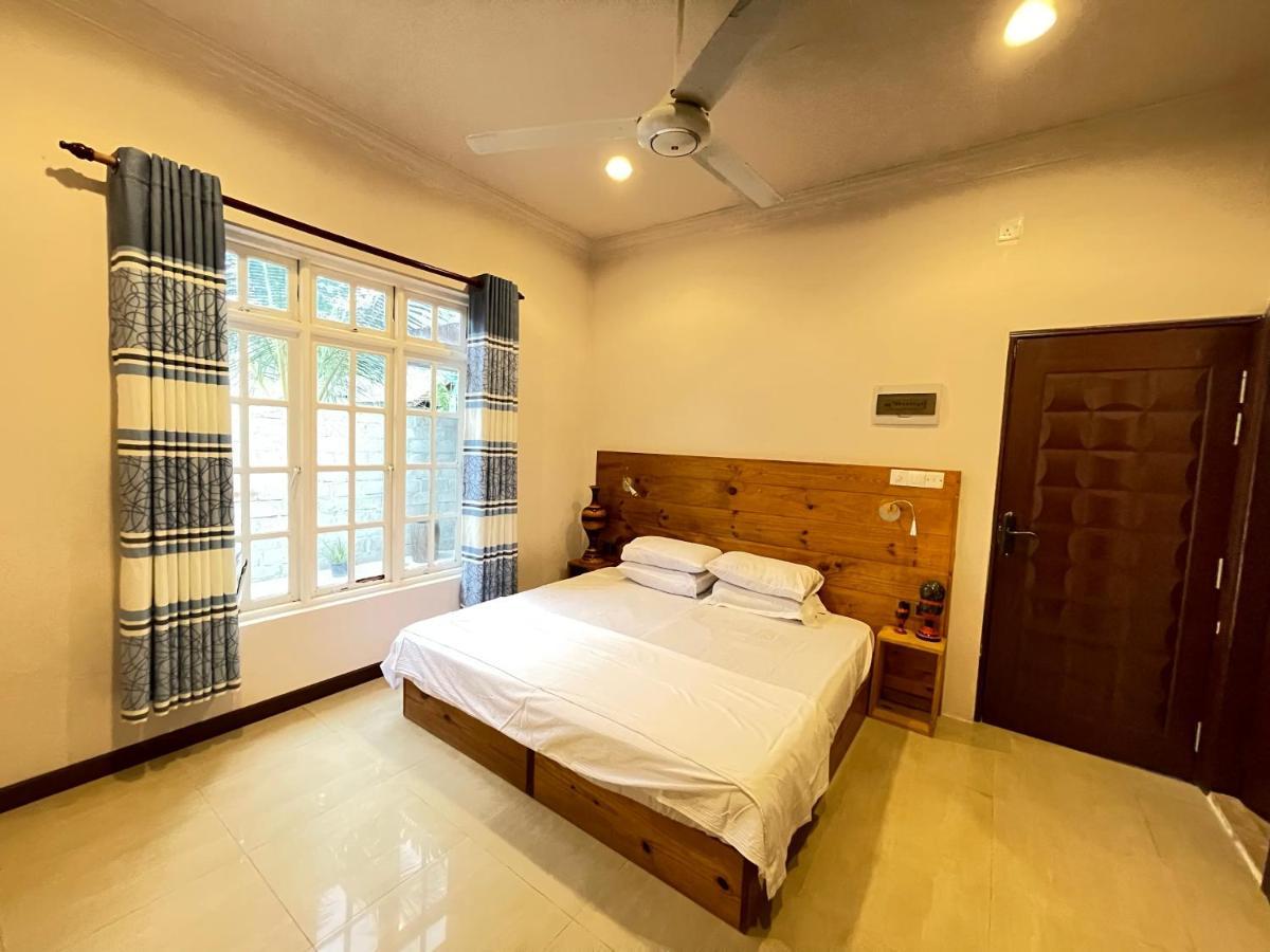 Orimas Retreat Hotel Thulusdhoo Buitenkant foto