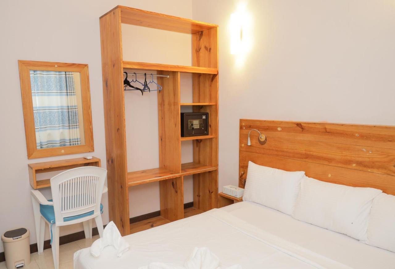 Orimas Retreat Hotel Thulusdhoo Buitenkant foto