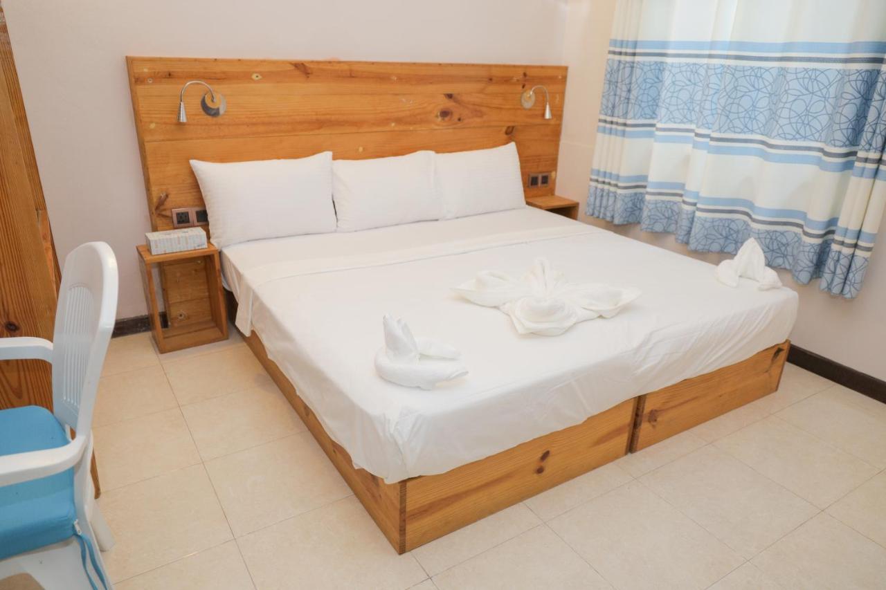Orimas Retreat Hotel Thulusdhoo Buitenkant foto