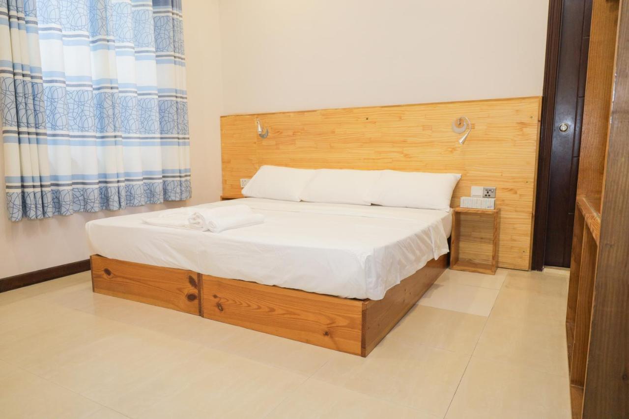 Orimas Retreat Hotel Thulusdhoo Buitenkant foto