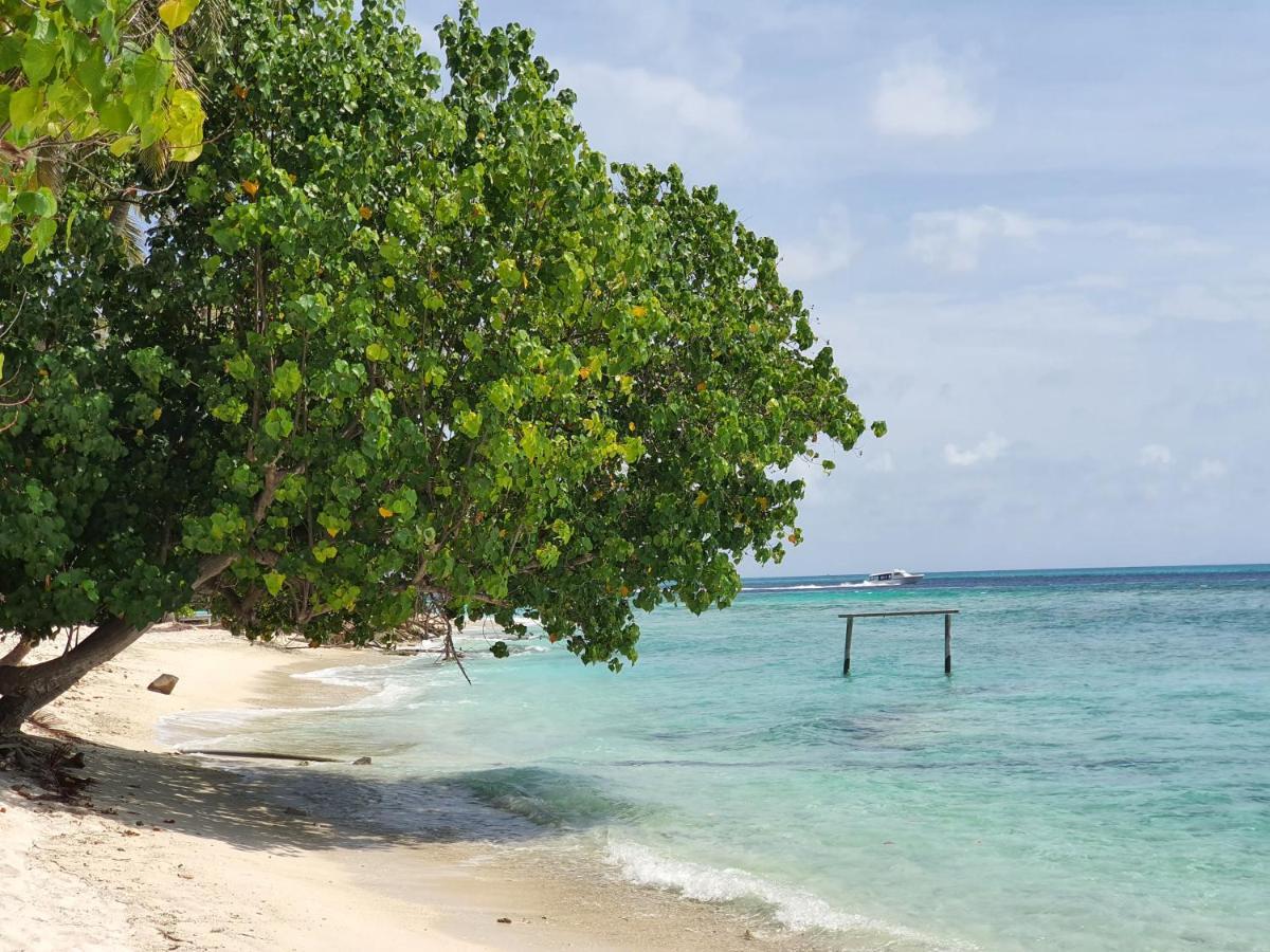 Orimas Retreat Hotel Thulusdhoo Buitenkant foto