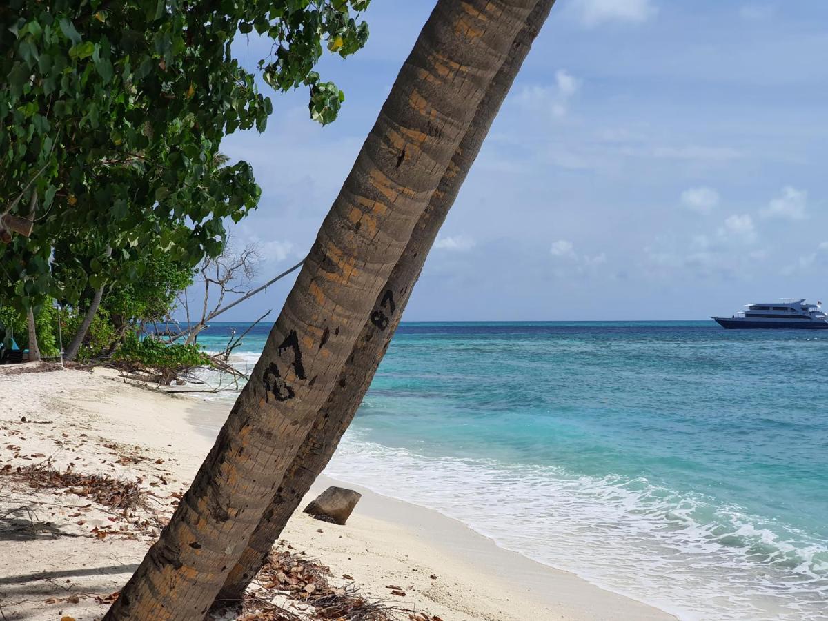 Orimas Retreat Hotel Thulusdhoo Buitenkant foto